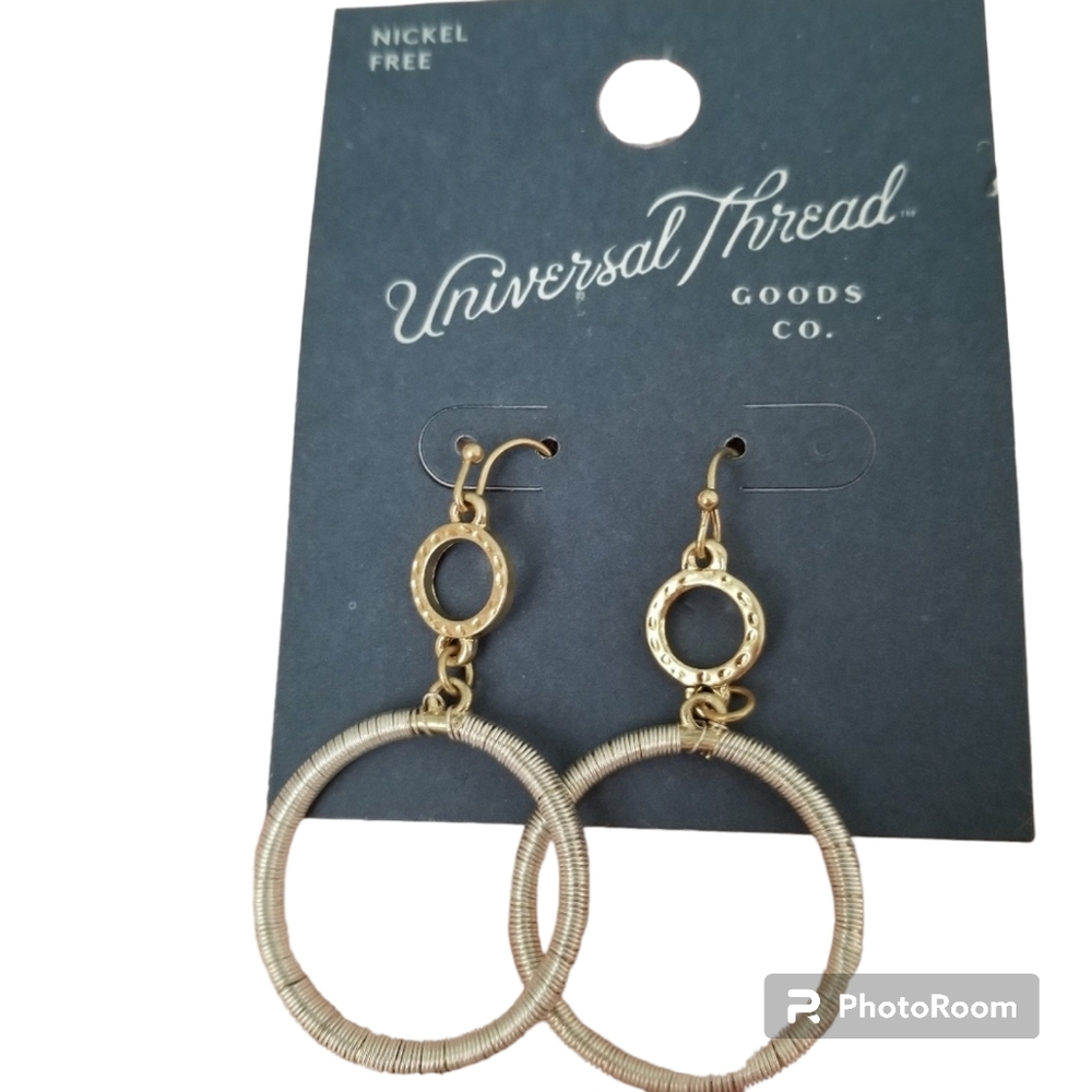Nickel free gold hoop earrings - Picture 1 of 3
